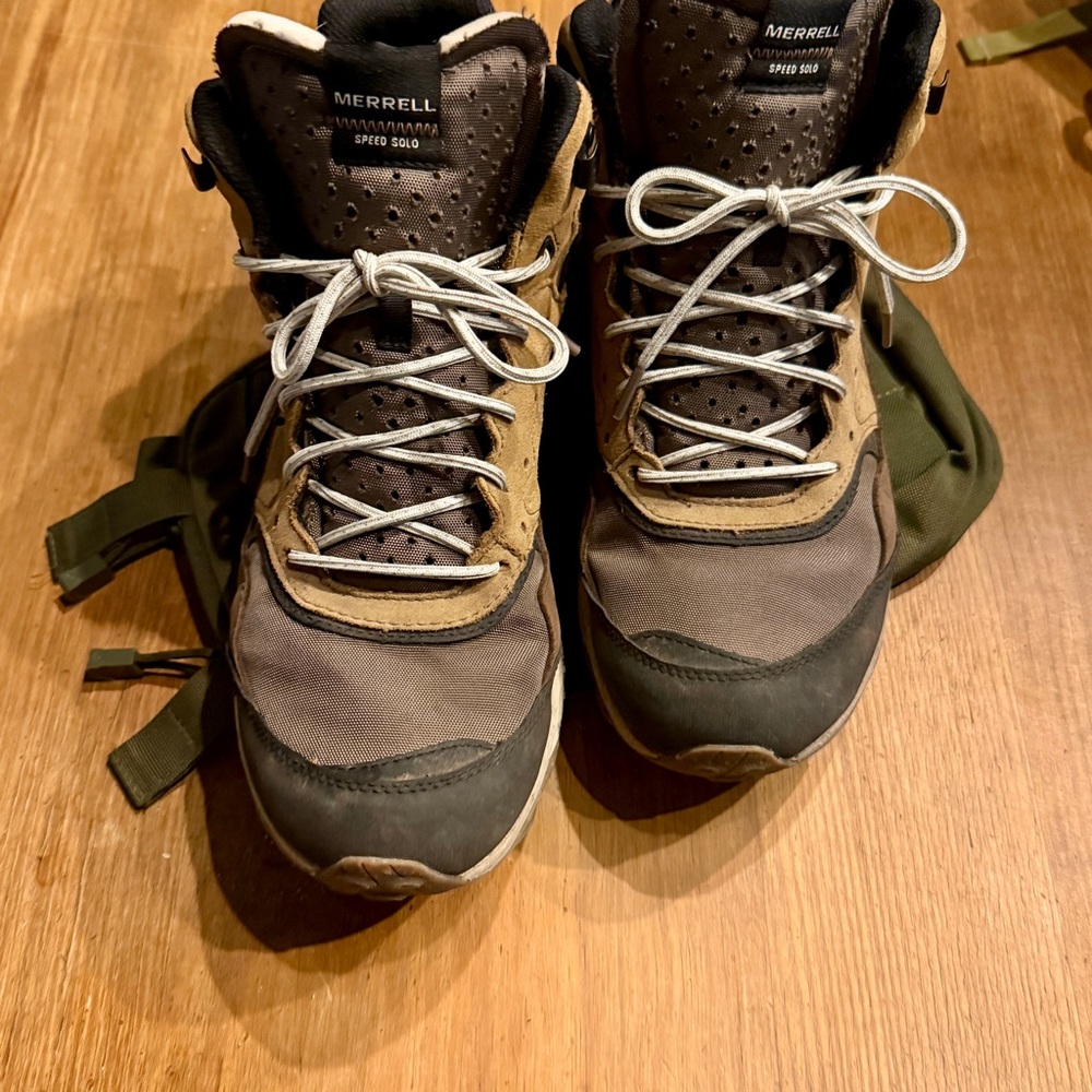 Merrell Speed solo in Black and Brown